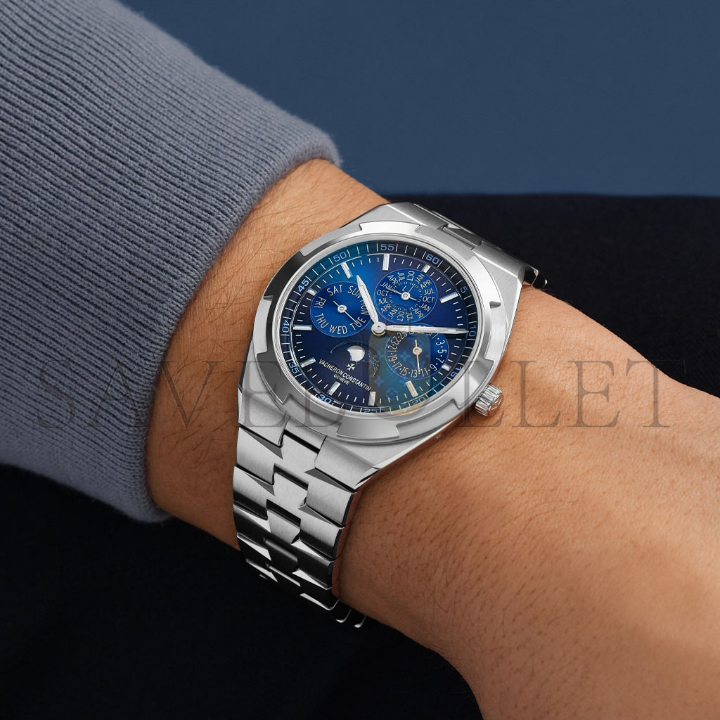 vacheron Co*sta*t*n overseas perpetual calendar ultra-thin 41.5 mm white gold watch 4300v/220g-b945